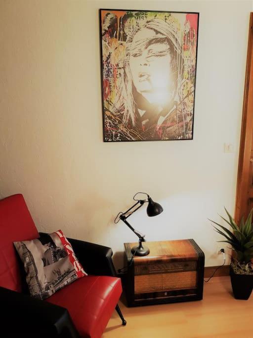Nature, charme, confort...et Netflix ! :-) Lutzelbourg Extérieur photo